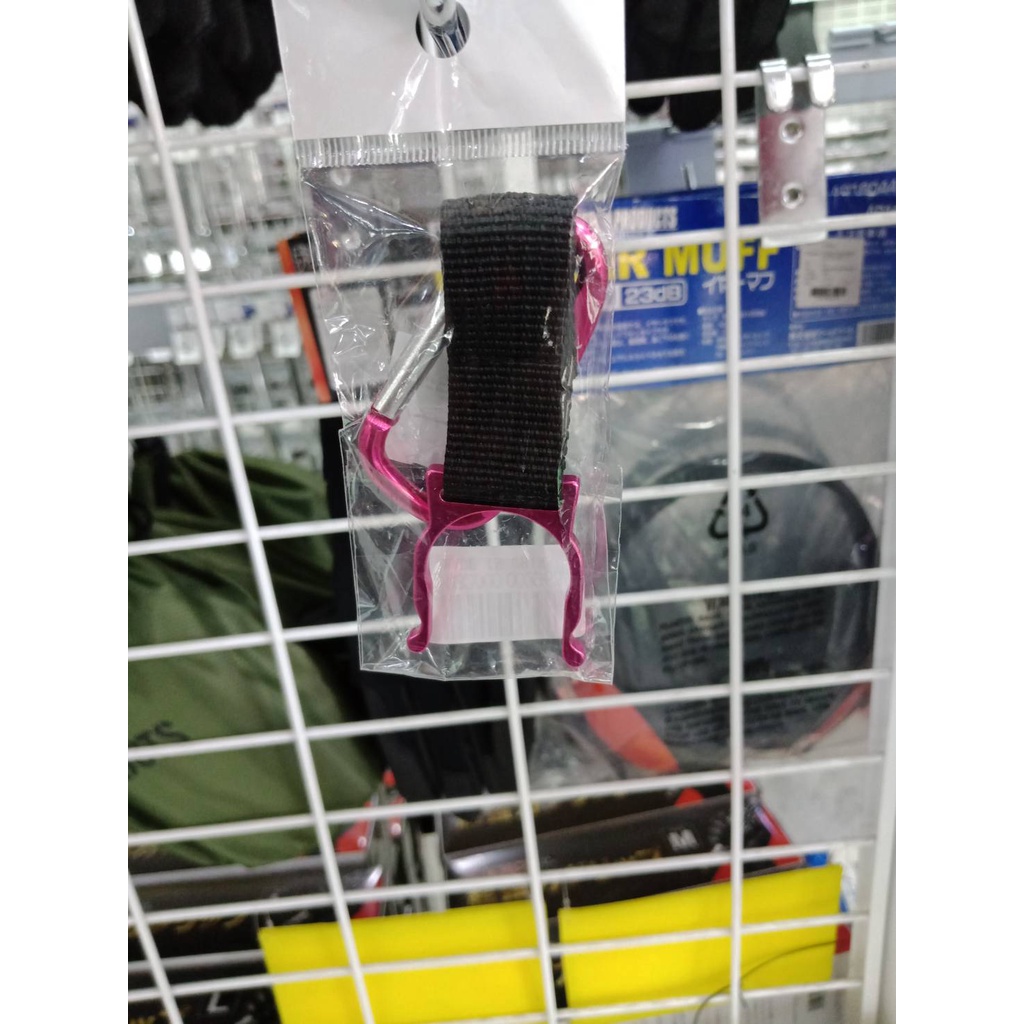 ที่แขวนขวดน้ำ-สีชมพู-plastic-bottle-holder-pink