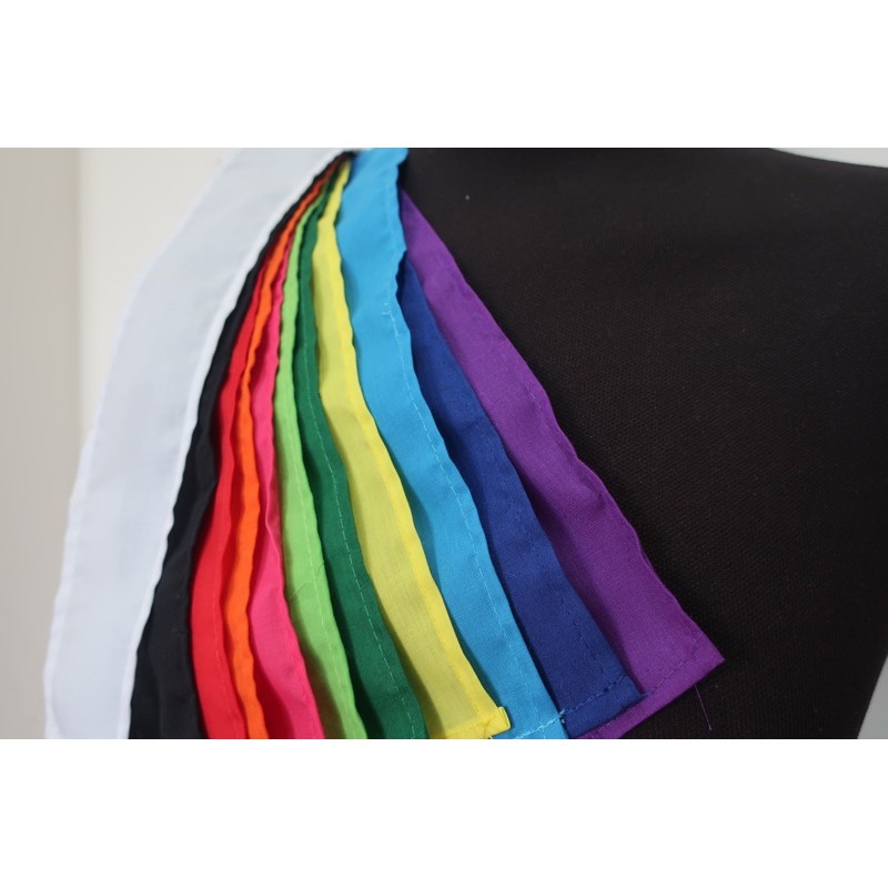 ภาพหน้าปกสินค้าผ้าคาดหัวทำกิจกรรมแบ่งสี ผ้าผูกข้อมือ ผ้ากีฬาสี ผ้าแบ่งสี ผ้าพันคอ ผ้าผูกคอ ผ้าพาดคอ