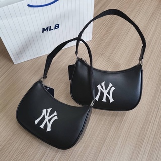 MLB Solid Hobo Bag กระเป๋าสะพายโฮโบหนัง สีดำ