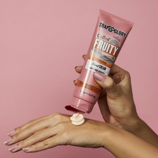 Soap and glory Call of fruity Hydrating Hand Cream ครีมบำรุงมือกลิ่นหอม ลดความแห้งกร้าน ช่วยบำรุงให้ผิวมือเนียนนุ่มขึ้น