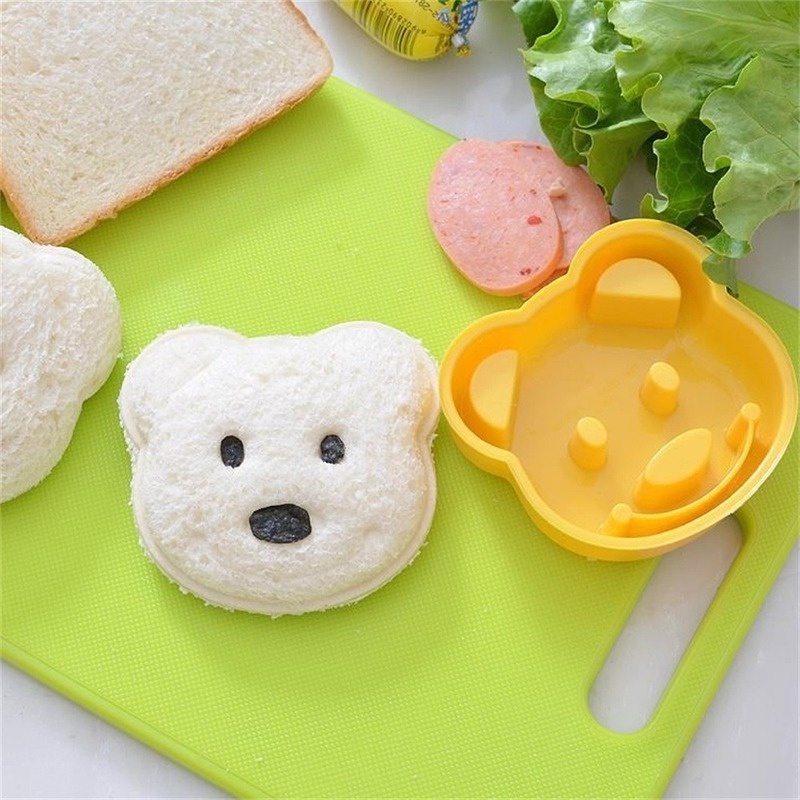 แม่พิมพ์ทําแซนวิช-ขนมปัง-บิสกิต-รูปตุ๊กตาหมี-แบบสร้างสรรค์-diy