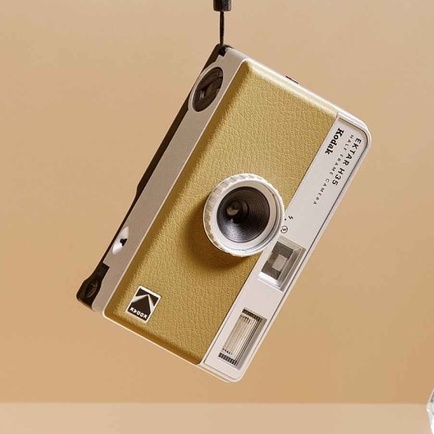 ภาพหน้าปกสินค้าKodak Ektar H35 Half Frame Camera กล้องฟิล์มเปลี่ยนฟิล์มได้ มีแฟลชในตัว จากร้าน digitall_official บน Shopee