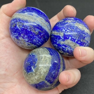 🔮 หิน ลาพิส ลาซูลี ย้อมสี  Lapis Lazuli ลูกแก้ว ลูกหิน สีน้ำเงิน 4-5cm พร็อพถ่ายรูป หินสวยงาม หินมงคล หยกเขียว หินแท้หิน