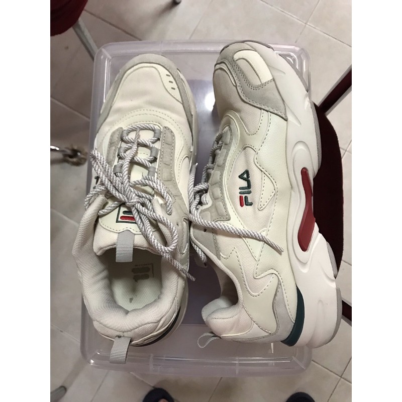 มือสอง-รองเท้าผ้าใบ-fila-แท้-100-size-44-คนเท้าอูม43ใส่ได้