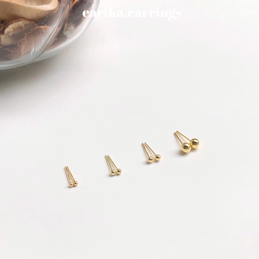 ภาพหน้าปกสินค้า(กรอกโค้ด X5KBL ลด 50.-) earika.earrings - gold dot stud ต่างหูเม็ดกลมสีทองเงินแท้ คนแพ้ง่ายใส่ได้ (มี4ไซส์)