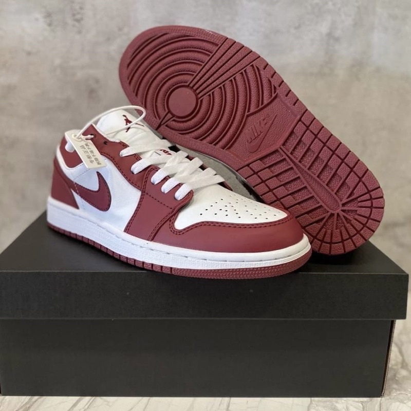 nike-air-jordan-1-low-team-red-พร้อมกล่องครบ-ส่งไว-เก็บเงินปลายทางได้