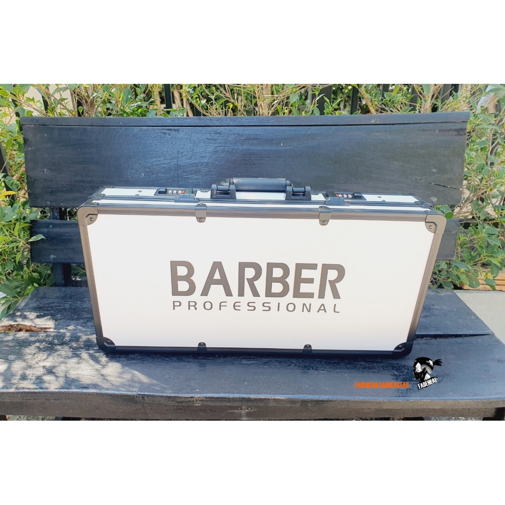 กระเป๋าใส่อุปกรณ์-barber-professional-54-27-10-5-cm-สีขาวขอบดำ