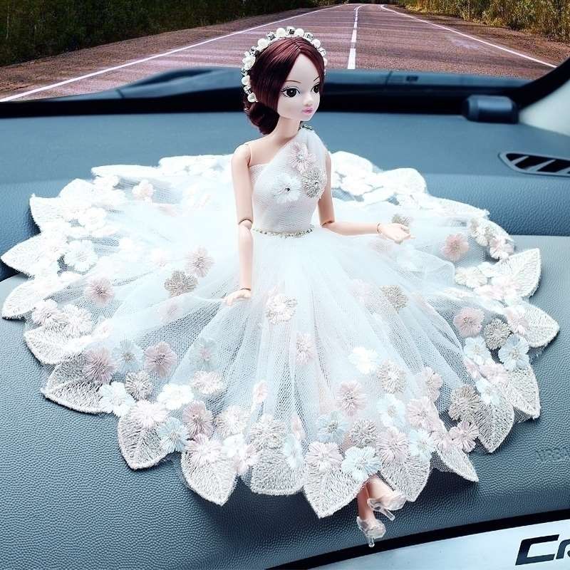 ตัวละครตุ๊กตารถตกแต่งชุดแต่งงานภายในรถด้านหลังรถตกแต่งรถเจ้าสาว-zilei-xinjiang-ทิเบตพิเศษ-chain