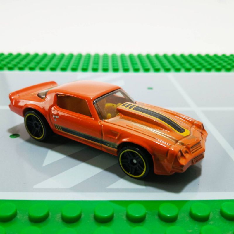 รถ-hotwheels-ของแท้มือสอง-81-camaro-สภาพใหม่ตั้งโชว์-มีคันเดียวเท่านั้นค่ะ-ราคา-100-บาท