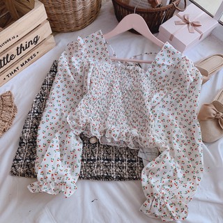 🥀เสื้อคอเหลี่ยมลายดอกไม้เล็กๆน่ารักๆ อก 32-38 ยาว 15 นิ้ว ผ้าใส่สบายลายน่ารักๆ