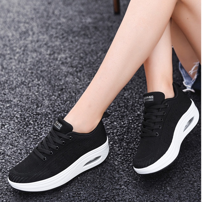 huiang-รองเท้าผ้าใบผู้หญิงเพื่อสุขภาพ-2023-air-cushion-แพลตฟอร์ม-ใส่เดิน-ใส่วิ่ง-ใส่ออกกำลังกาย-พื้นสูง-5-ซม-สีดำ