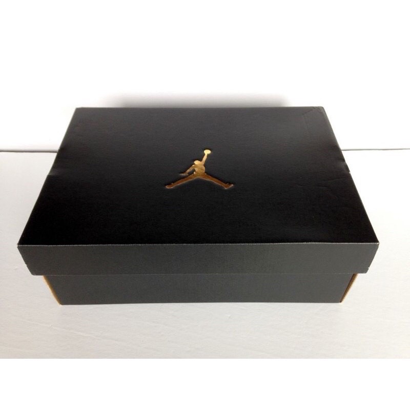 ภาพหน้าปกสินค้ากล่องรองเท้า  Nike สีดำ