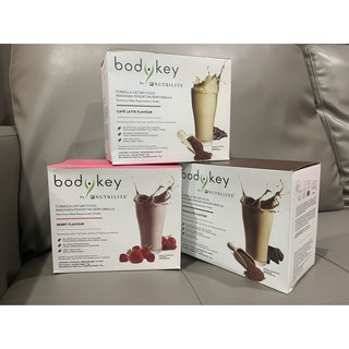 bodykey ใหม่!! บอดี้คีย์สูตรใหม่ 14 ซอง เหมือนเดิมแต่เพิ่มปรมาณเป็น 714G.เท่ากันหมดทุกกล่อง