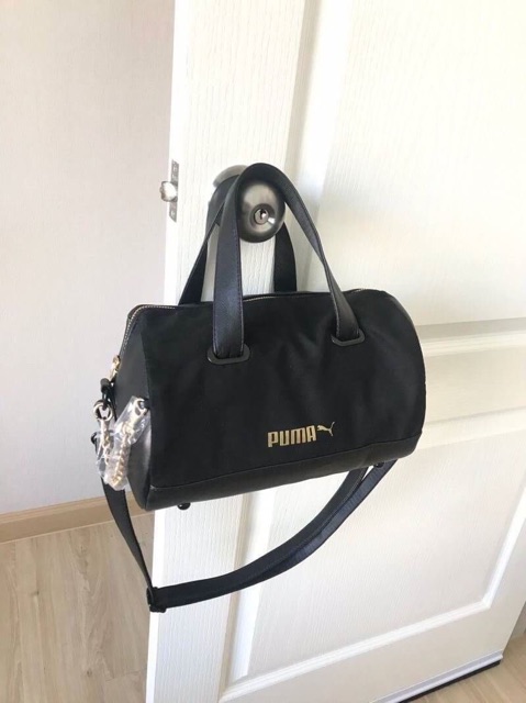 puma-lady-s-shoulder-bag-กระเป๋าถือหรือสะพายสไตล์สปอร์ต