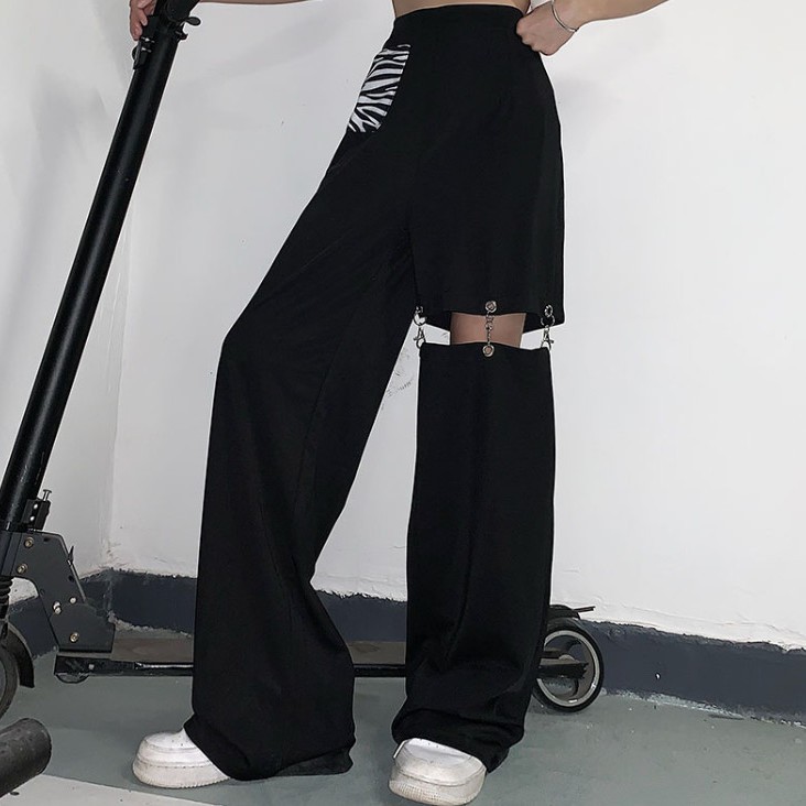 ภาพสินค้าHOT  Design Sense chain Hollow Wide Leg Pants Casual Pants Women Summer 2021 new pants Loose high waist straight pant จากร้าน furgo2889 บน Shopee ภาพที่ 1