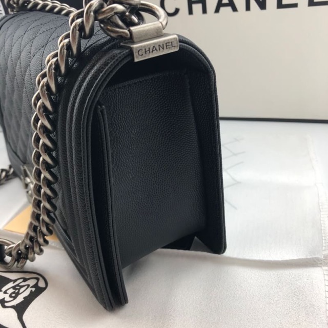 กระเป๋า-chanel-boy10-original-leather-พร้อมส่งค่ะ