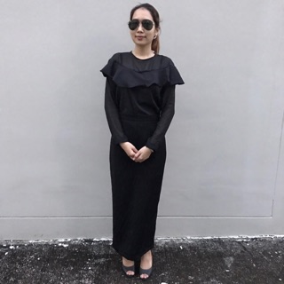 (พร้อมส่ง) รหัส 00048 เสื้อคอกลม แขนยาว แต่งระบายย้วย