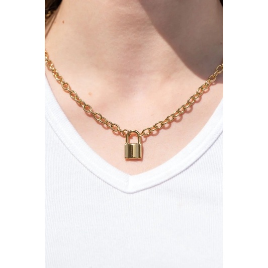 brandy-melville-gold-lock-chain-necklace