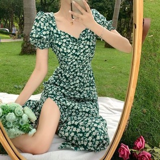 😎เดรส ใหม่ชุดเจ้าหญิงดอกไม้คอเหลี่ยมฝรั่งเศสฤดูร้อนสไตล์เกาหลีเป็นกระโปรงแขนพัฟบางแยก