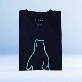 bank’s The Bear White Navy T-Shirt Cotton USA เสื้อยืดพิมพ์ลาย เสื้อยืดคุณภาพดี