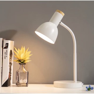 พร้อมส่ง White wood Korean lamp โคมไฟตั้งโต๊ะ มินิมอล สไตล์เกาหลี