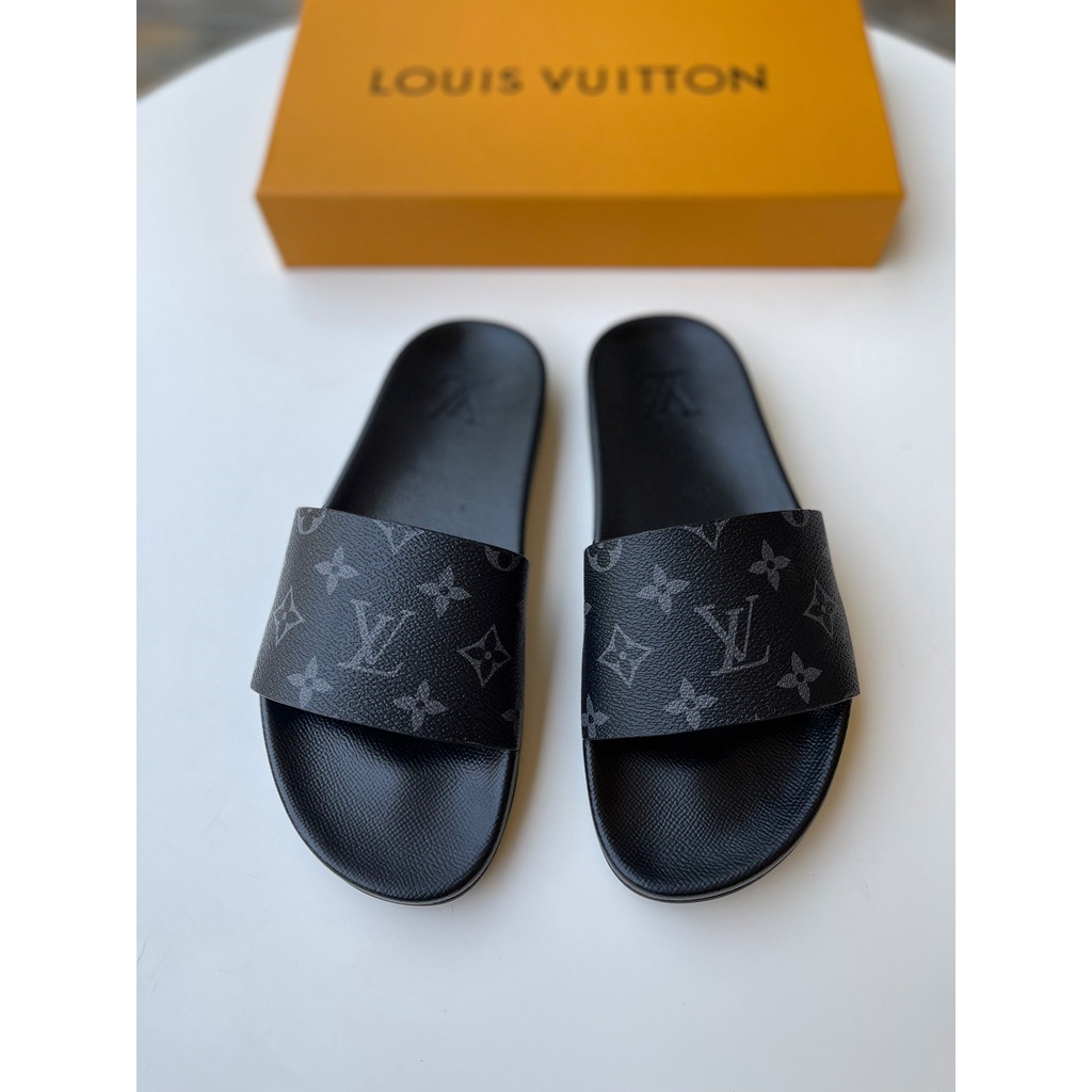 พร้อมส่งทันที-รองแท้าแตะหรูหรางานออริ-หลุยส์วิคตองงานสวยพร้อมอุปกรณ์louise-vuitton-shoe-gread-original