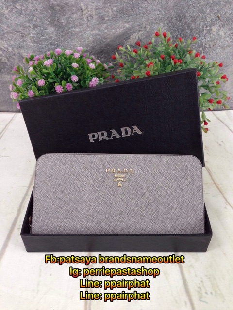 prada-wallet-safiano-กระเป๋าสตางค์ซิปรอบ-หนังsafiano