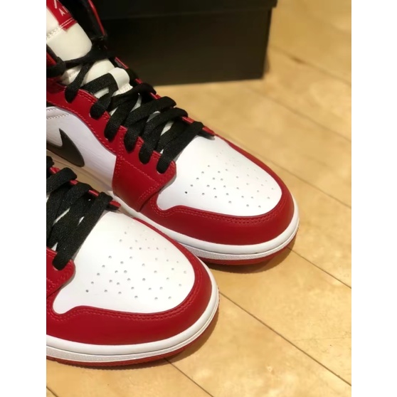 nike-air-jordan-1-mid-chicago-white-red-little-chicago