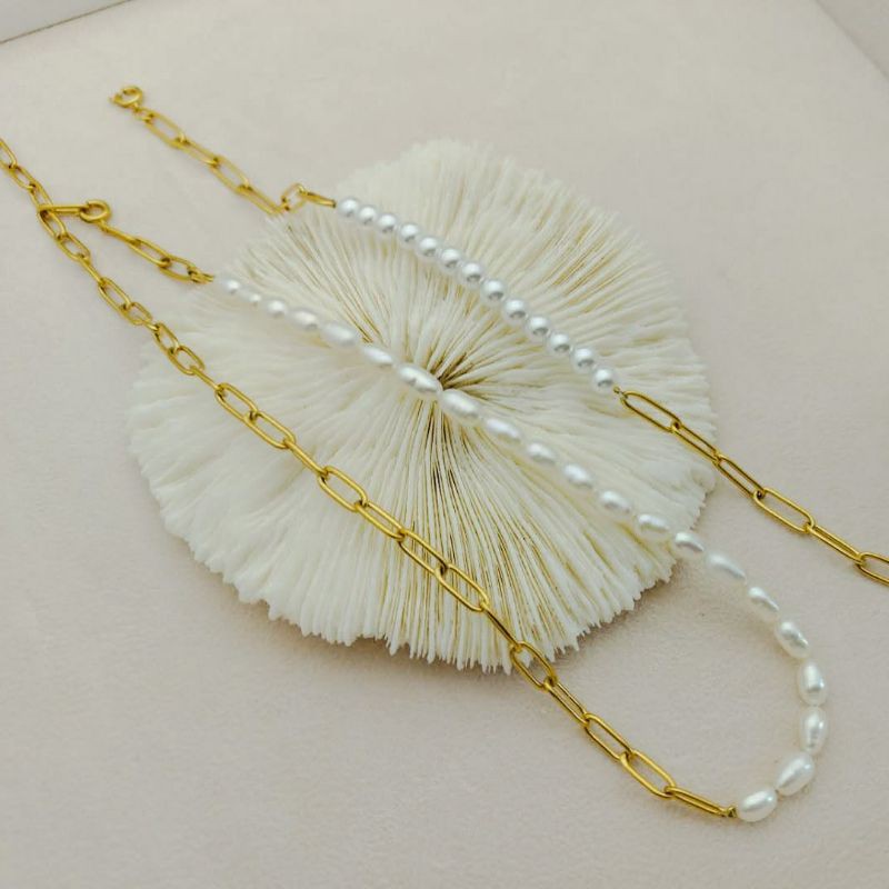 debi-freshwater-pearl-necklace