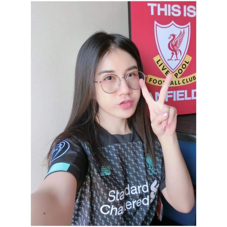 กรอบรูปโลโก้เกรด-aaa-หงส์แดง-ลิเวอร์พูล-liverpool-16x24-นิ้ว-มีสองลาย