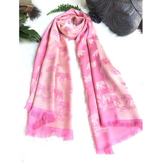 ภาพขนาดย่อของภาพหน้าปกสินค้าThai silk ผ้าพันคอผ้าไหม ผ้าคลุมไหล่ ลายช้าง ลายดอกไม้ จากร้าน allgift9999 บน Shopee ภาพที่ 3