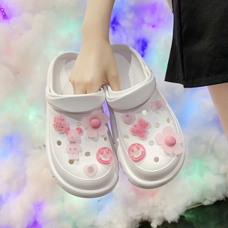 การ์ตูน โบ หัวใจ Jibitz Crocs ชุดหมี ดอกไม้ Jibbits เสน่ห์ Pin ลูกกวาด เรืองแสงในที่มืด Jibits Crocks สําหรับผู้หญิง อุปกรณ์เสริมตกแต่งรองเท้า