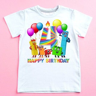 เสื้อยืดลําลอง แขนสั้น พิมพ์ลายกราฟฟิคตัวเลข 4th Birthday Number Blocks สไตล์วินเทจ สําหรับเด็กผู้ชาย และเด็กผู้หญิง ไซซ์ S-3X