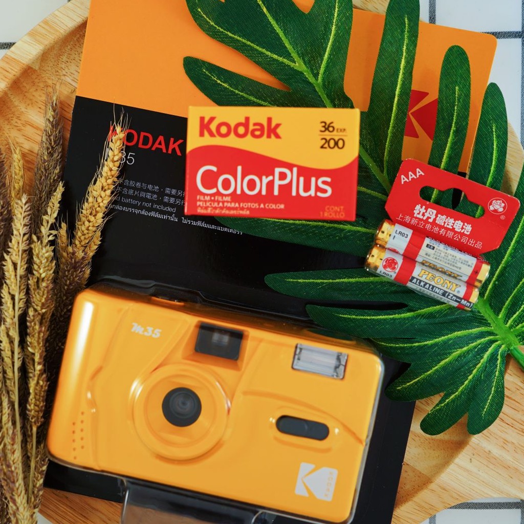 ภาพหน้าปกสินค้ากล้องฟิล์ม Kodak M35 แถมถ่าน และสามารถเลือกฟิล์มได้