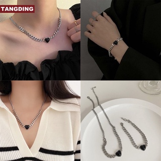 สินค้า 【COD Tangding】Black Heart Necklace Female Geometric Metal Clavicle Chain Neck Chain Personality Punk Accessories