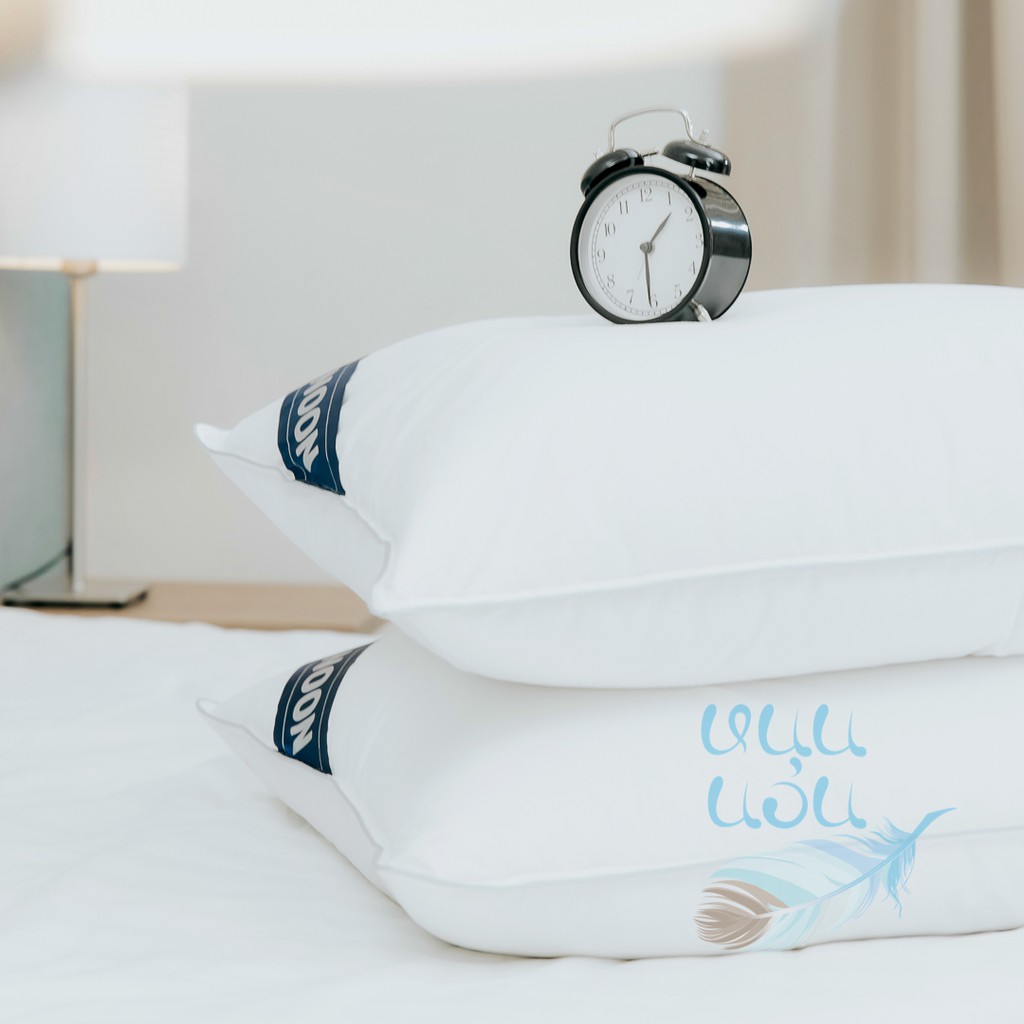 Noonnon Pillow ROYAL REST > รุ่น Goose Down 1200g > หมอนขนห่านแท้ ขนาด 20x30 นิ้ว หุ้มด้วยผ้า Cotton 100% > สัมผัสความนุ่มระดับโรงแรม 5 ดาว เพื่อการพักผ่อนที่เหนือกว่าในทุกค่ำคืน