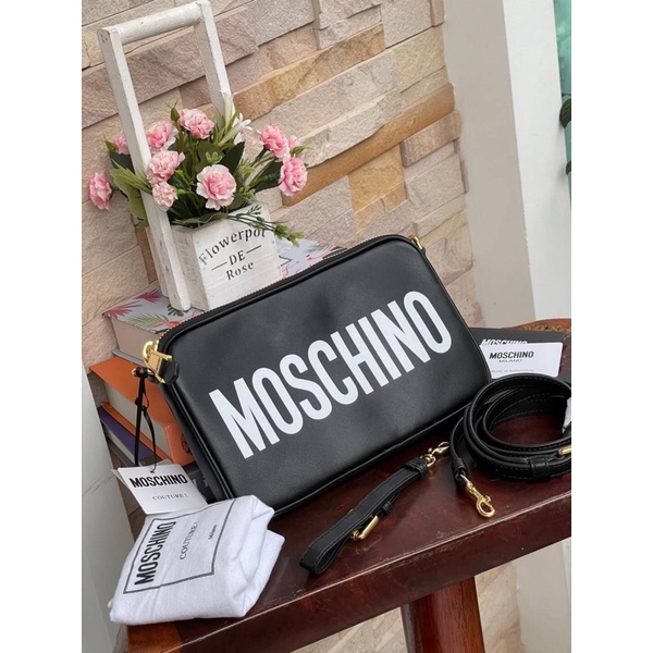 moschino-logo-cross-body-bag