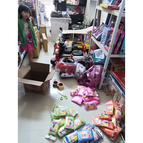 เสื้อกันฝนพลาสติกใส-หลายสี-พร้อมส่ง
