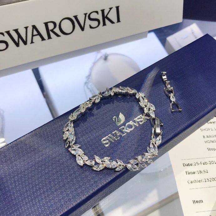 สร้อยข้อมือ Swarovski LOUISON 5419244 Bracelet แท้จริง100% | Shopee Thailand