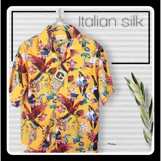 ภาพหน้าปกสินค้า⛱🐋 Hawaii Shirt เสื้อฮาวาย แนว THE TOYS ลายนกเงือก สีเหลืองมัสตาร์ด ⛱🐋 มีถึง อก 48\" ที่เกี่ยวข้อง