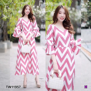 AK 11957 Maxi Dress เดรสยาว แขนสามส่วน