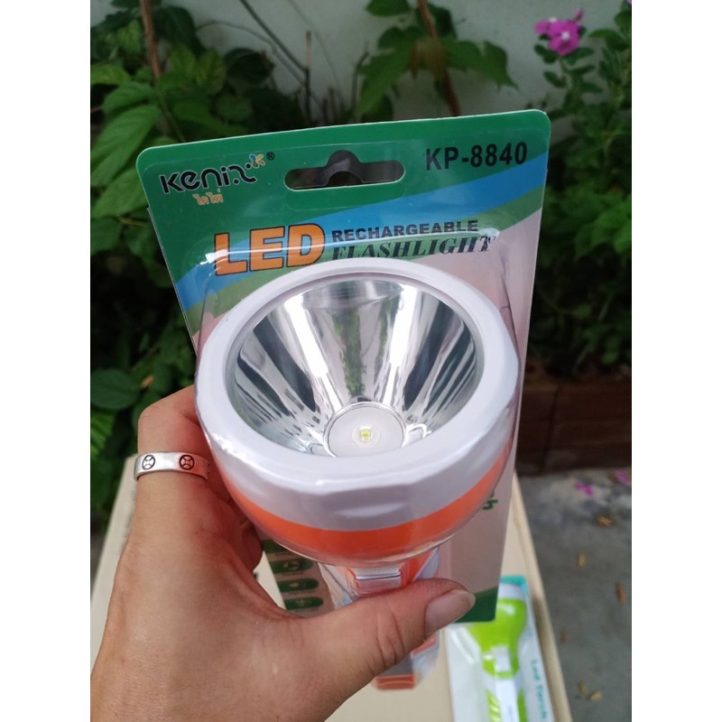 ไฟฉาย-หลอดไฟled-รุ่น-kp-8840