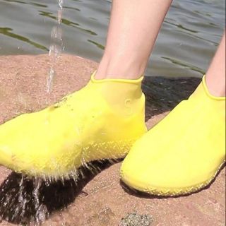 Waterproof silicone shoes รองเท้าซิลิโคนกันนน้ำ

-ปกป้องรองเท้าคุณจากน้ำ ช่วยให้รองเท้าแห้งไม่เปียกในการที่ต้องเจอกั