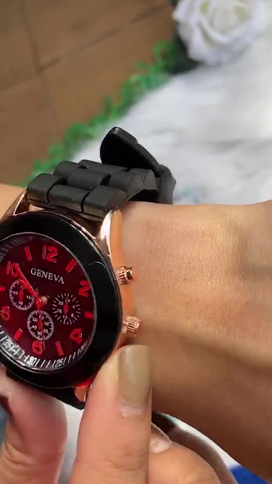 ส่งจากไทย-มีเก็บเงินปลายทาง-geneva-นาฬิกาข้อมือมาใหม่-นาฬิกาข้อแฟชั่น-นาฬิกาผู้หญิง-ใส่ทำงาน-ไปเที่ยวได้ทุกที