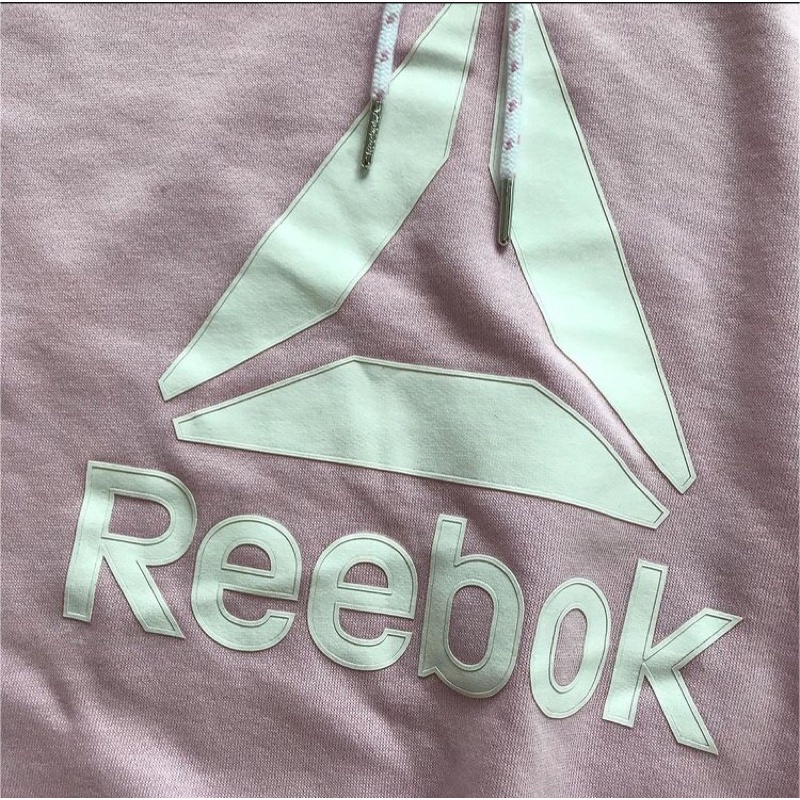 reebox-cropped-hoodie-เสื้อฮู้ดแท้-ราคารวมค่าจัดส่งค่ะ