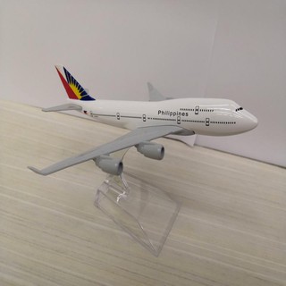 โมเดลเครื่องบิน AIRBUS A380 ทำจากเหล็ก สัดส่วน 1:400 ประตู(PHILIPPINES)