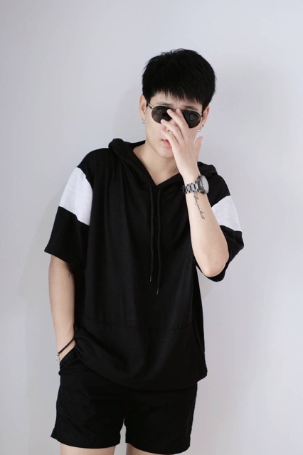 เสื้อฮู้ดแขนสั้น-ใส่สบาย-ทรงสวย