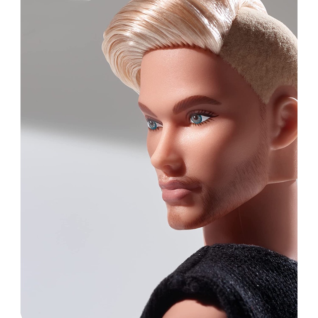 barbie-signature-looks-ken-doll-blonde-with-facial-hair-fully-posable-fashion-doll-wearing-black-t-shirt-amp-vinyl-pants-gift-for-collectors-gtd90-ตุ๊กตาบาร์บี้-เสื้อยืด-และกางเกงไวนิล-สีดํา-สีบลอนด์-