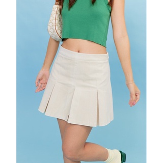 ภาพหน้าปกสินค้าBecca pleated skirts กระโปรงพลีท ผ้าลูกฟูก ซึ่งคุณอาจชอบสินค้านี้