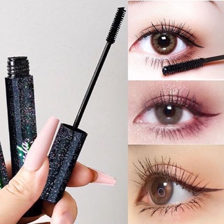 มาสคาร่าไฟเบอร์ กันน้ำ สีดำทำให้ขนตาหนาและยาวขึ้น-Waterproof, black fiber mascara makes eyelashes thicker and long